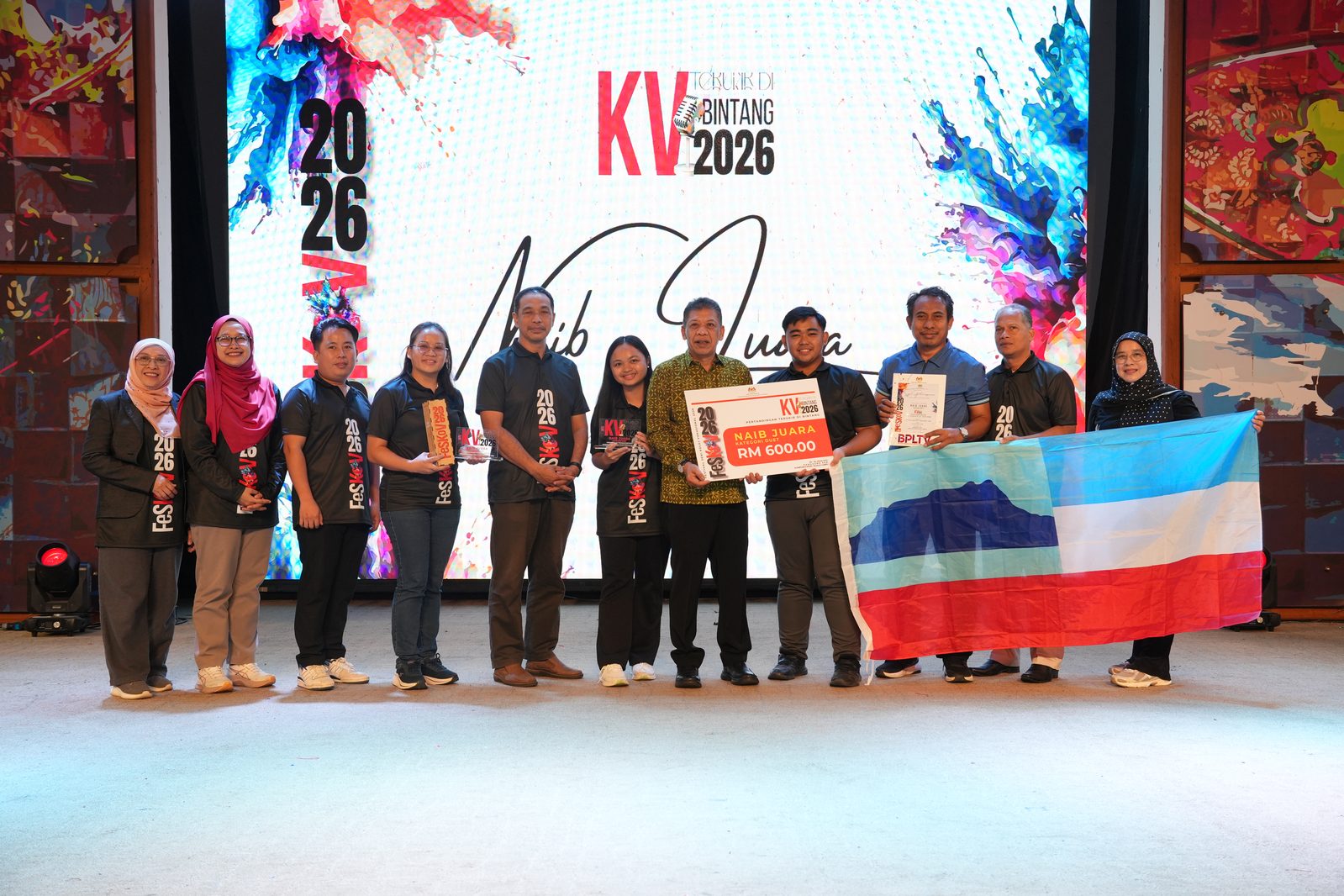 Pasangan Duet Kolej Vokasional Kudat di Festival Seni Kolej Vokasional (FeSKoV) 2026